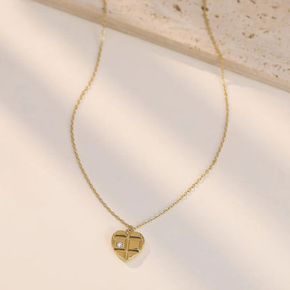 Simple Style Heart Shape Titanium Steel Plating Inlay Shell Pendant Necklace