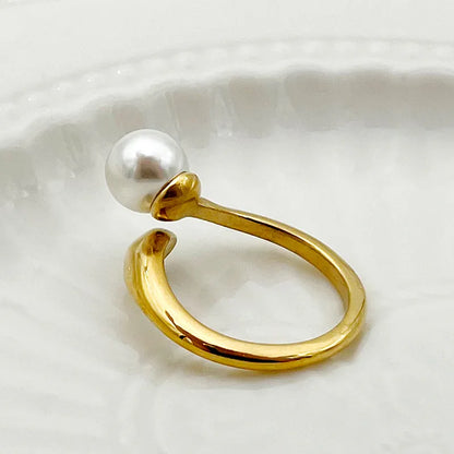 304 Stainless Steel Gold Plated Simple Style Roman Style Commute Plating Inlay Round Pearl Rings