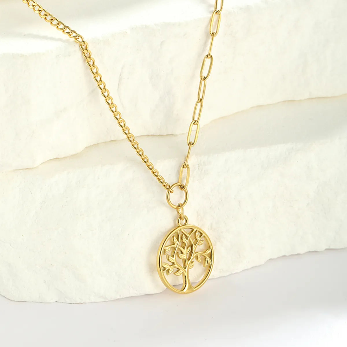 Wholesale Simple Style Shiny Bc1035 Lucky Tree Stainless Steel Polishing Plating 18k Gold Plated Pendant Necklace