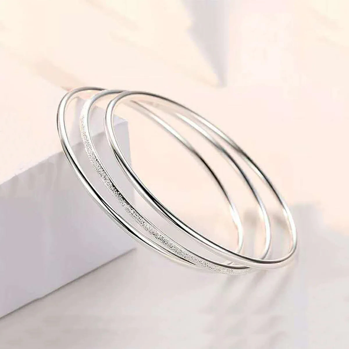 Wholesale Simple Style Solid Color Stainless Steel Bangle