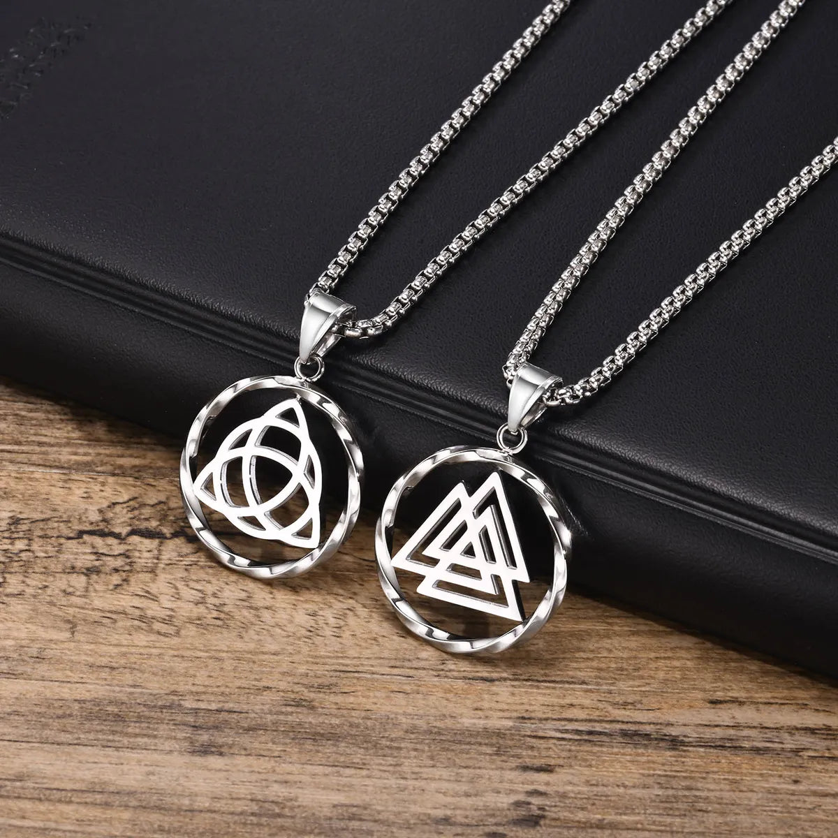 Wholesale Simple Style Triangle Solid Color Stainless Steel Plating Hollow Out 18k Gold Plated Pendant Necklace