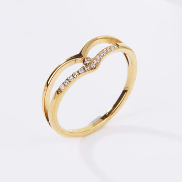 Wholesale Simple Style V Shape Titanium Steel Zircon Rings