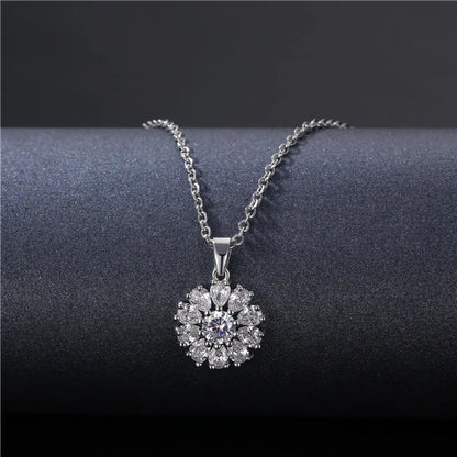 Stainless Steel Titanium Steel White Gold Plated Simple Style Plating Inlay Water Droplets Flower Zircon Pendant Necklace