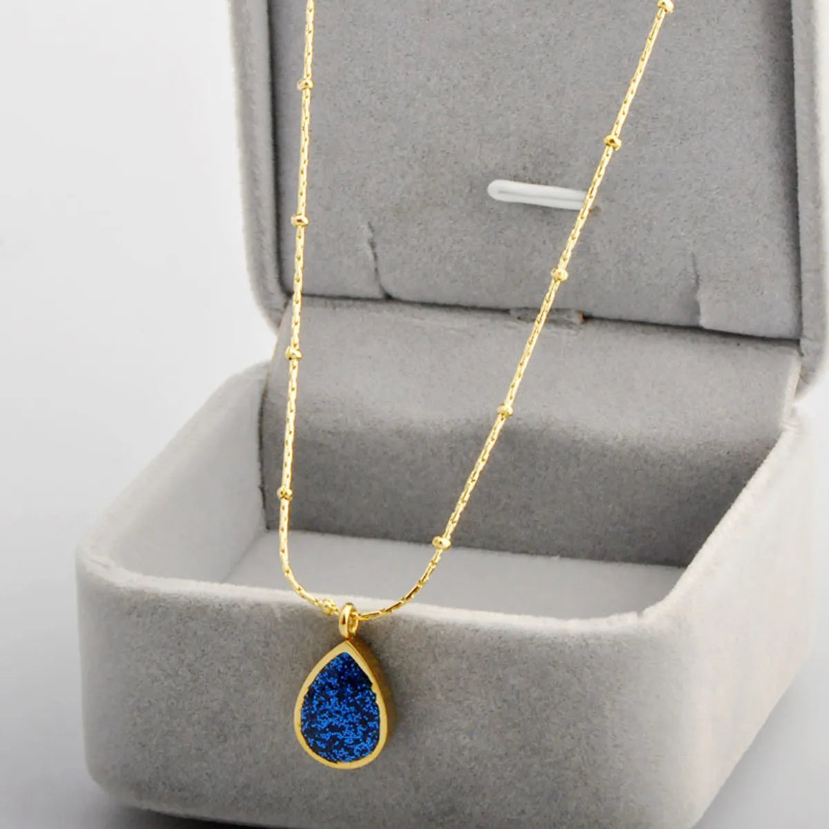 Wholesale Simple Style Water Droplets Titanium Steel 18k Gold Plated Pendant Necklace