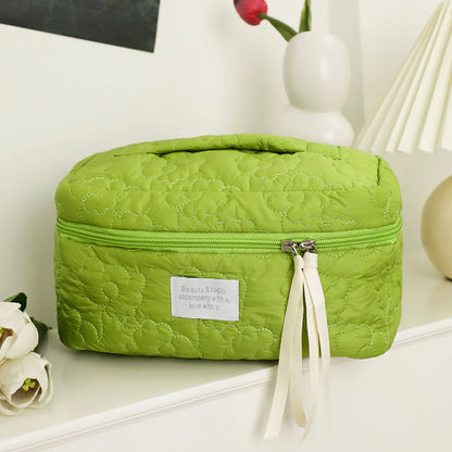 Women'S All Seasons Nylon Solid Color Elegant Basic Zipper Cosmetic Bag