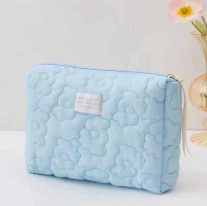 Women'S All Seasons Nylon Solid Color Elegant Basic Zipper Cosmetic Bag