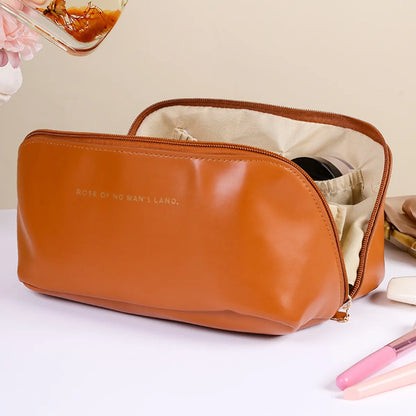 Women'S All Seasons Pu Leather Solid Color Elegant Basic Square Zipper Cosmetic Bag