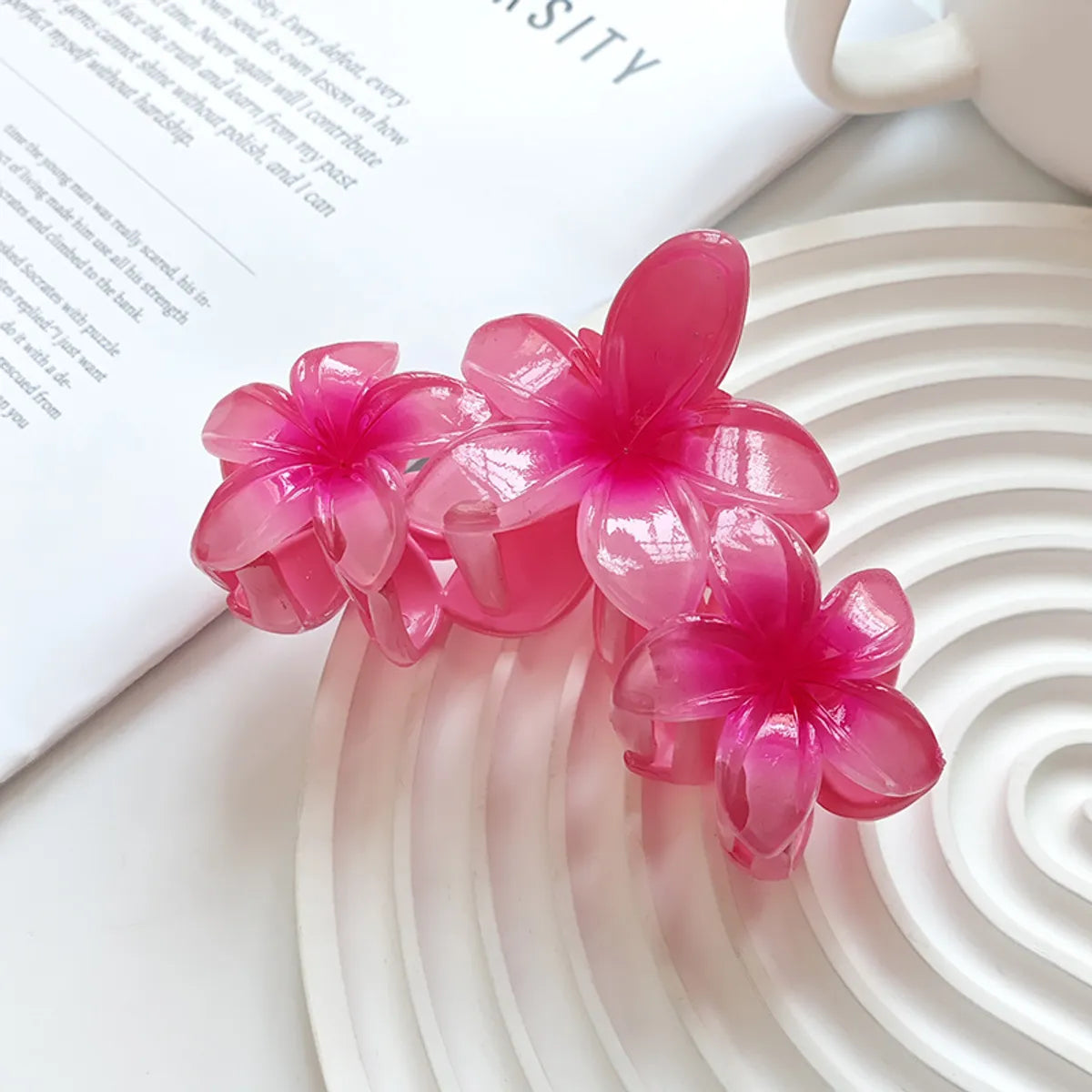 Women'S Basic Sweet Flower Plastic Flowers Hair Claws