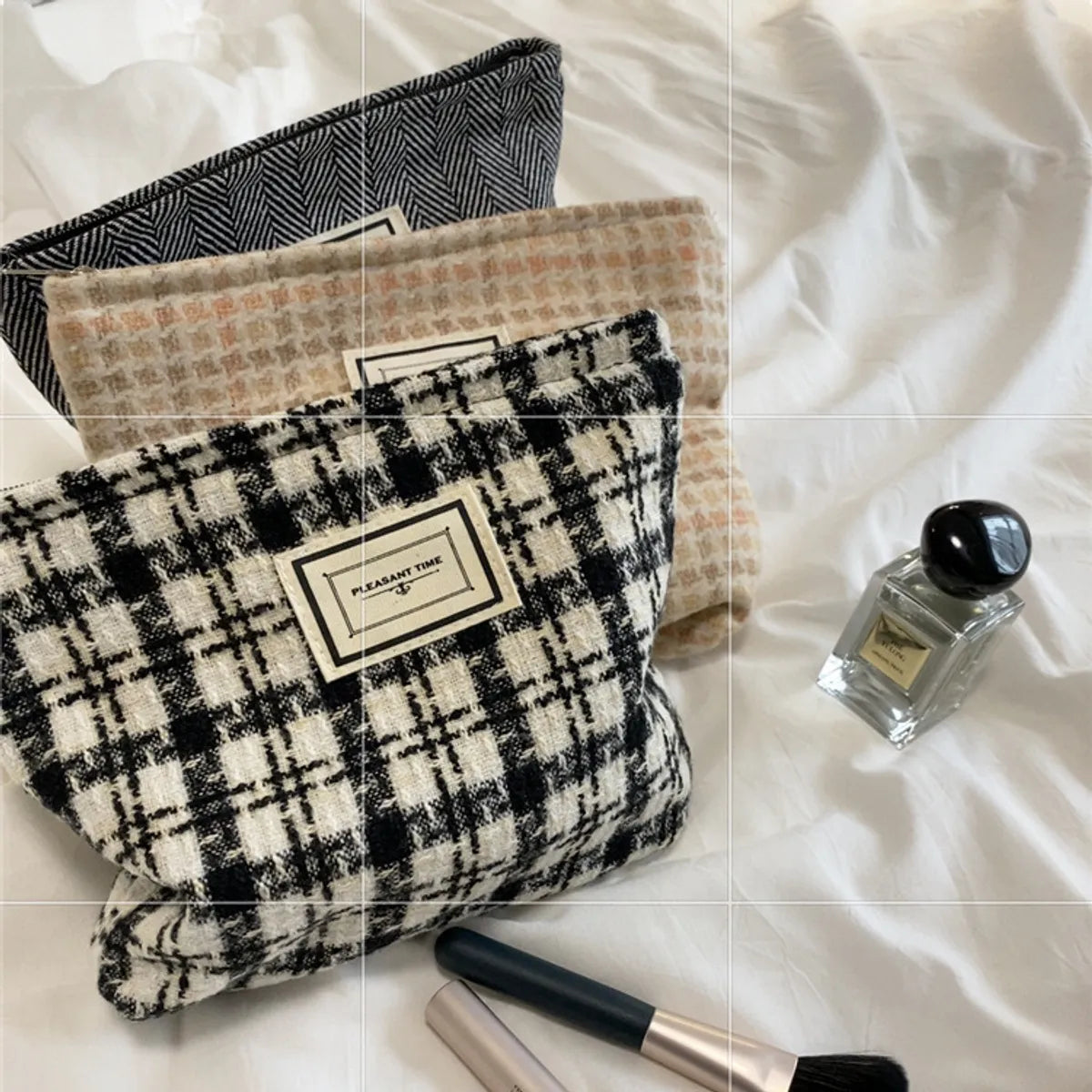 Women'S Canvas Plaid Streetwear Square Zipper Cosmetic Bag Wash Bag