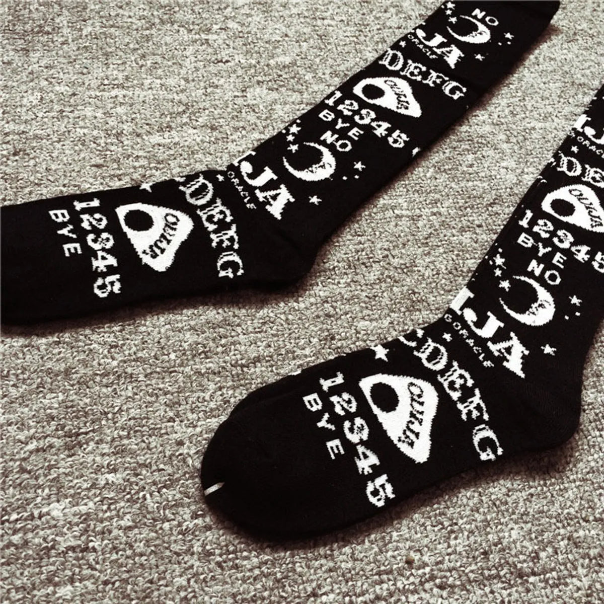 Women'S Casual Cartoon Letter Cotton Blending Crew Socks A Pair