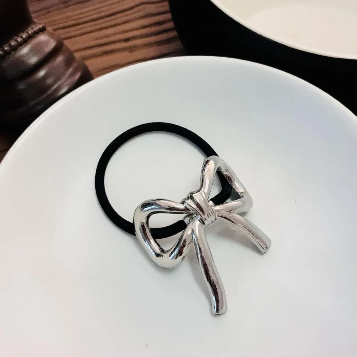 Women'S Casual Cute Simple Style Asymmetrical Alloy Hair Tie