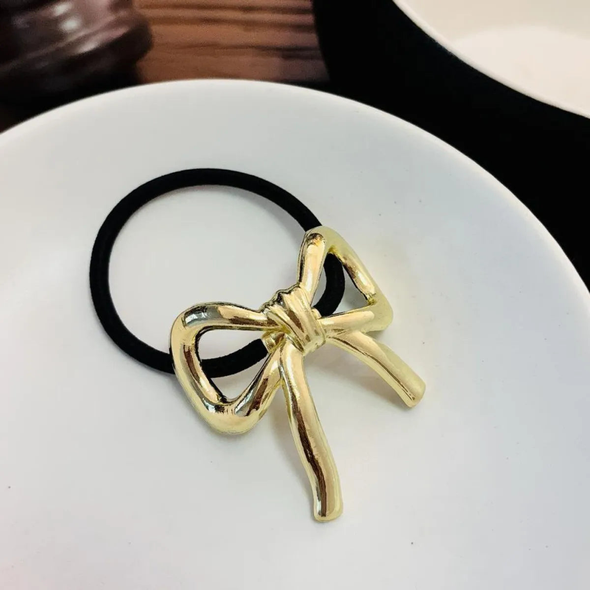 Women'S Casual Cute Simple Style Asymmetrical Alloy Hair Tie