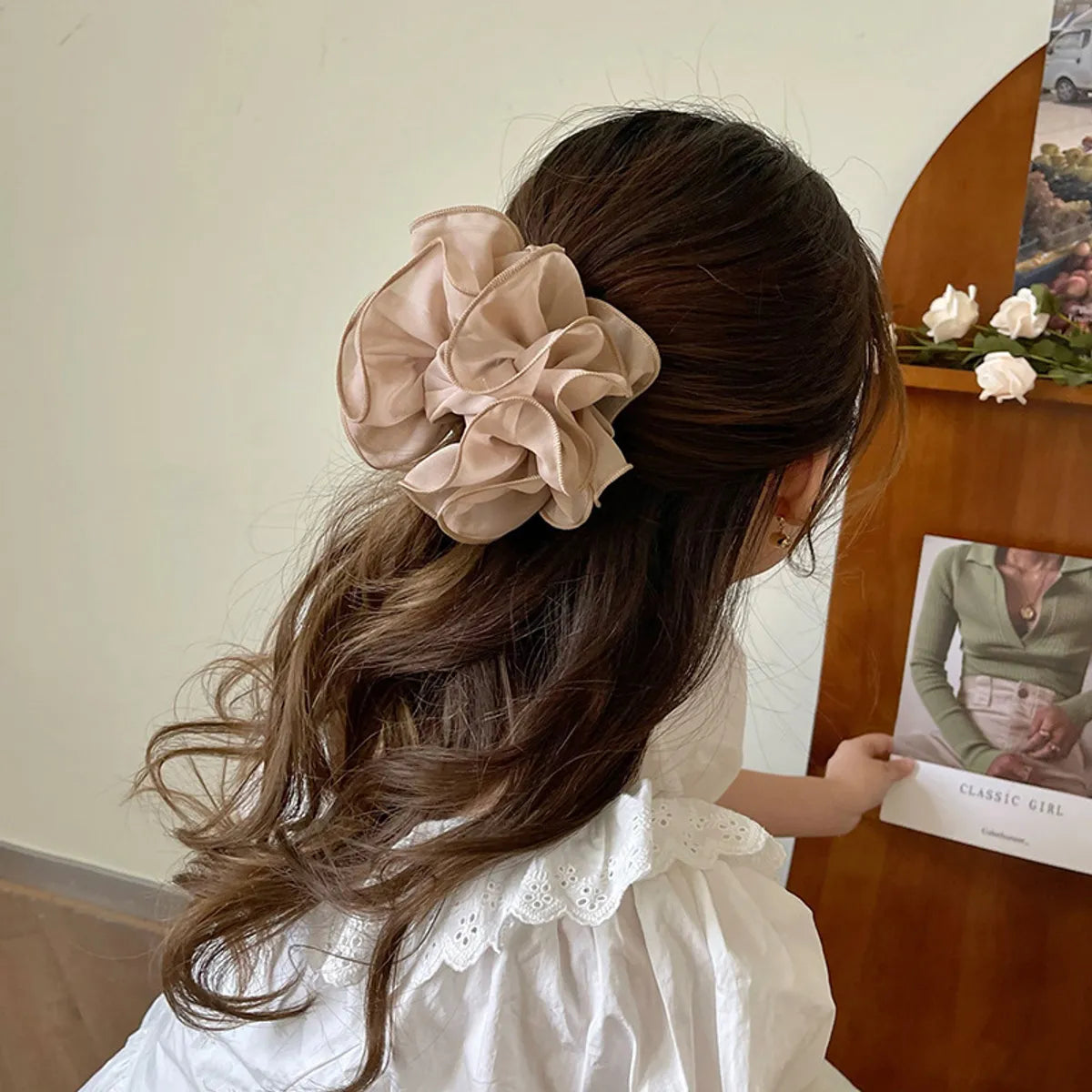 Women'S Casual Elegant Flower Cloth Hair Claws