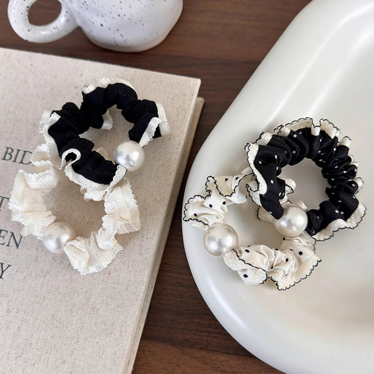 Women'S Casual Elegant Polka Dots Resin Pearl Net Yarn Hair Tie