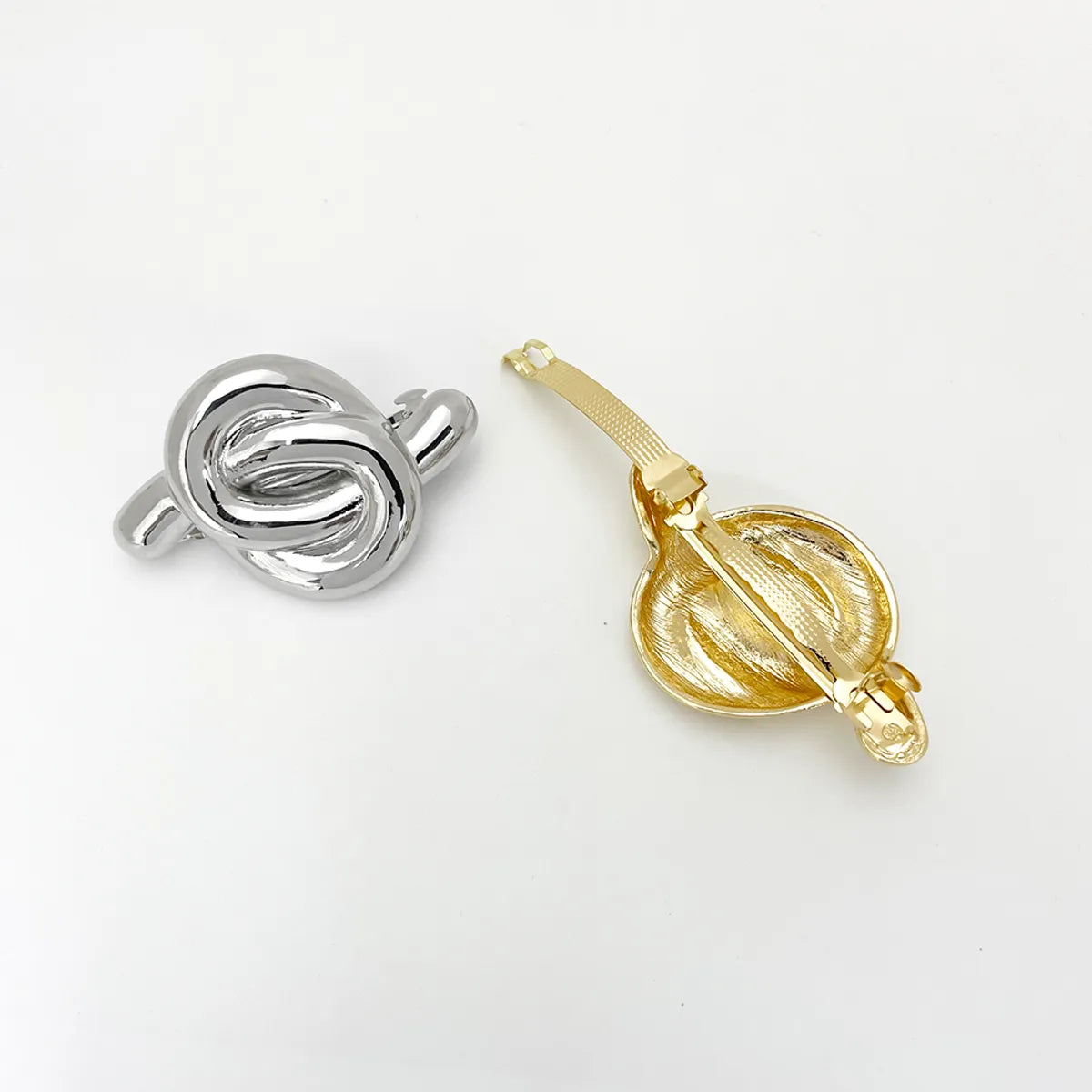 Women'S Casual Elegant Simple Style Flower Alloy Hair Clip