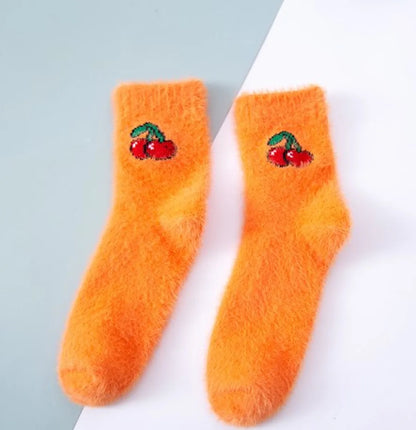 Women'S Casual Simple Style Cartoon Fruit Polyester Jacquard Crew Socks A Pair