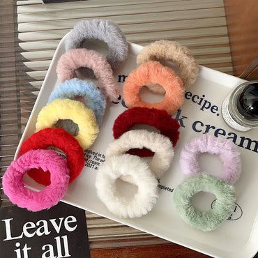 Women'S Casual Simple Style Solid Color Plush Hair Tie