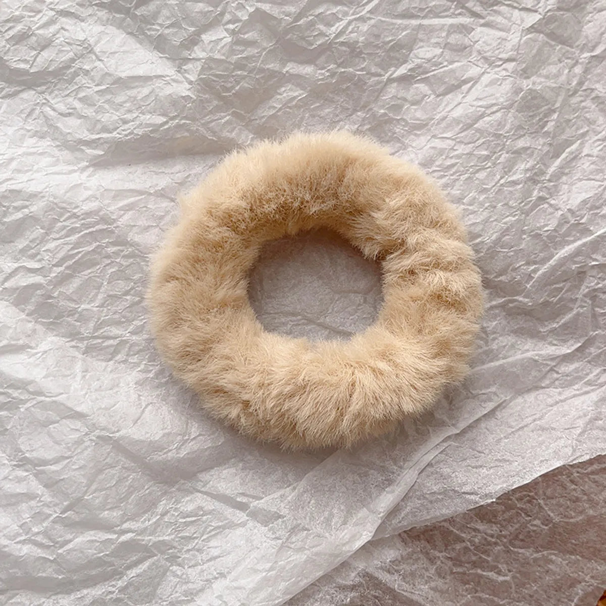 Women'S Casual Simple Style Solid Color Plush Hair Tie