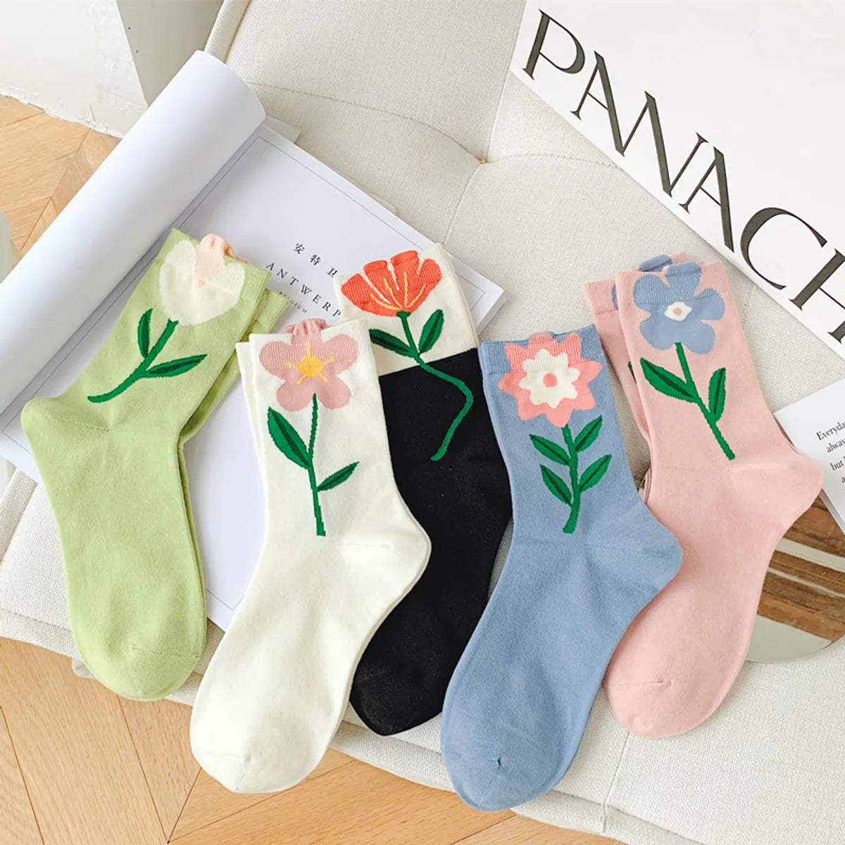 Women'S Cute Flower Cotton Crew Socks A Pair