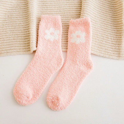 Women'S Cute Sweet Flower Polyester Jacquard Crew Socks A Pair