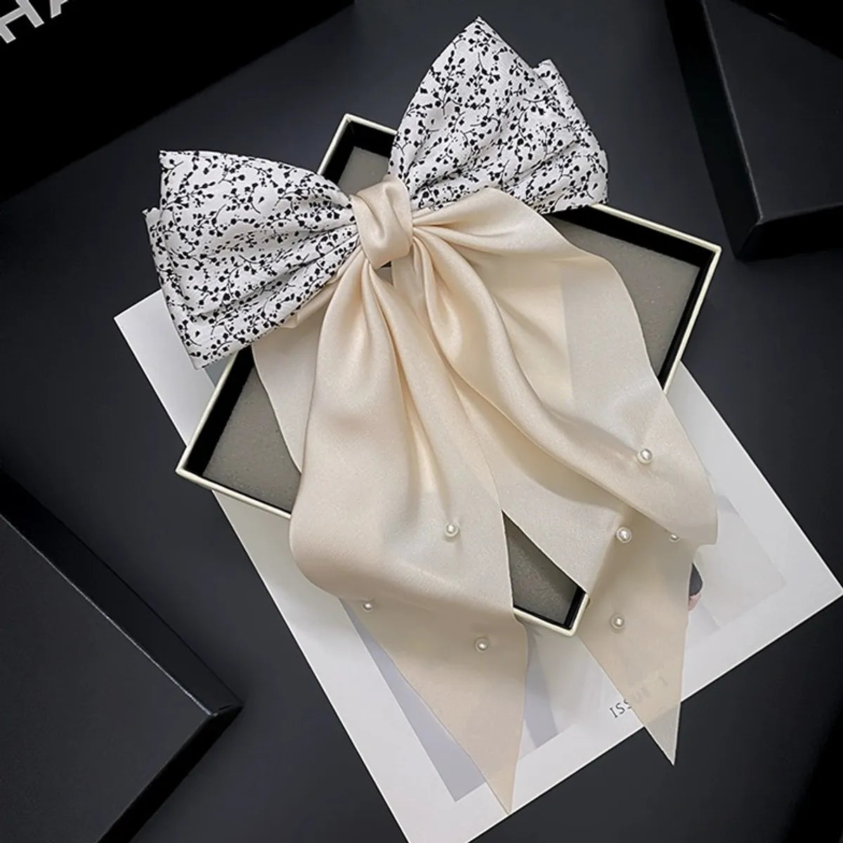 Women'S Elegant Sweet Bow Knot Cloth Pearl Hair Clip Hair Tie