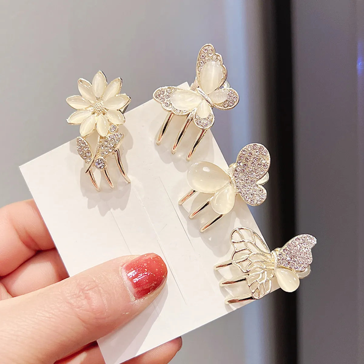 Women'S Elegant Sweet Butterfly Alloy Plating Hair Claws