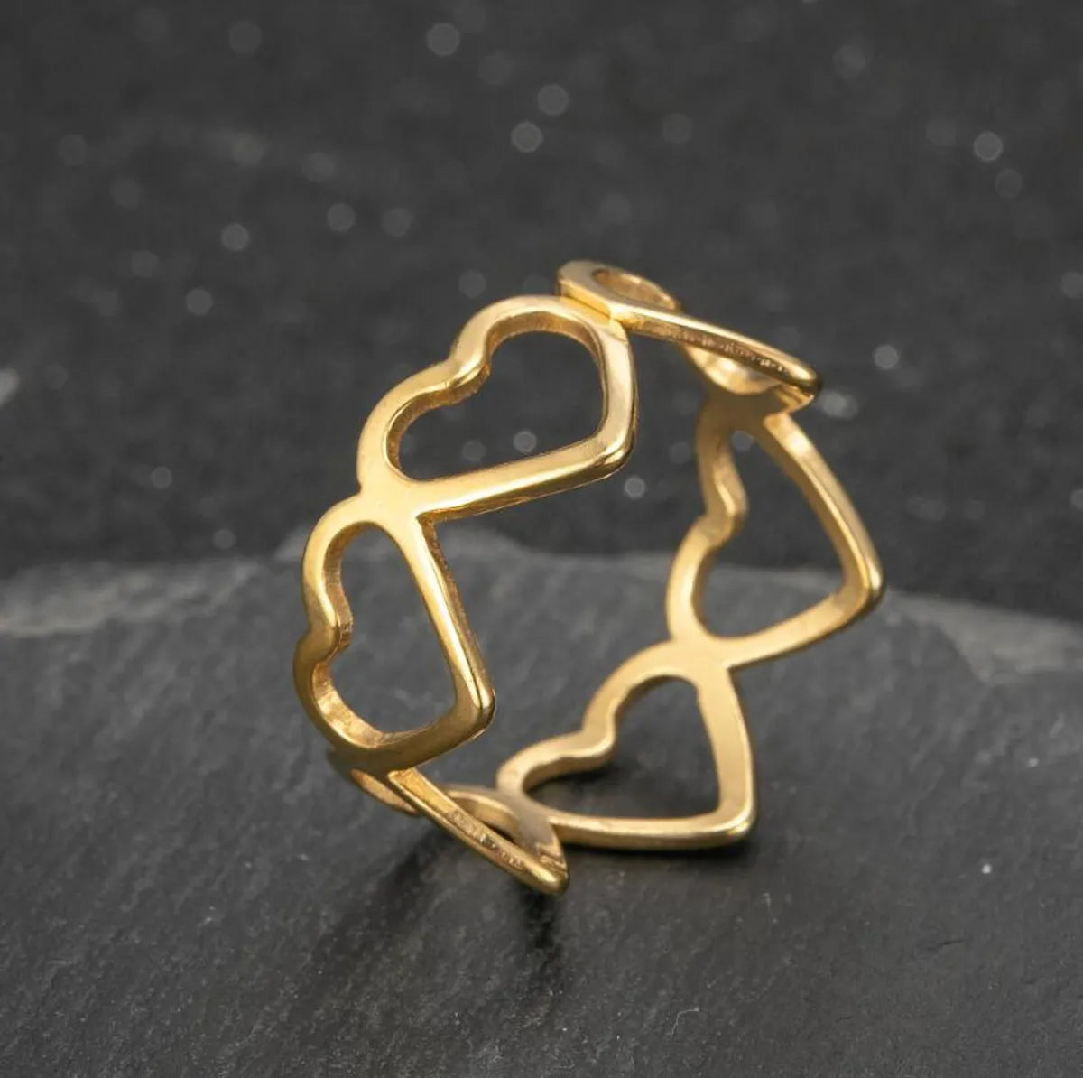 Wholesale Jewelry Fashion Heart 201 Stainless Steel No Inlaid 18K Gold Plated