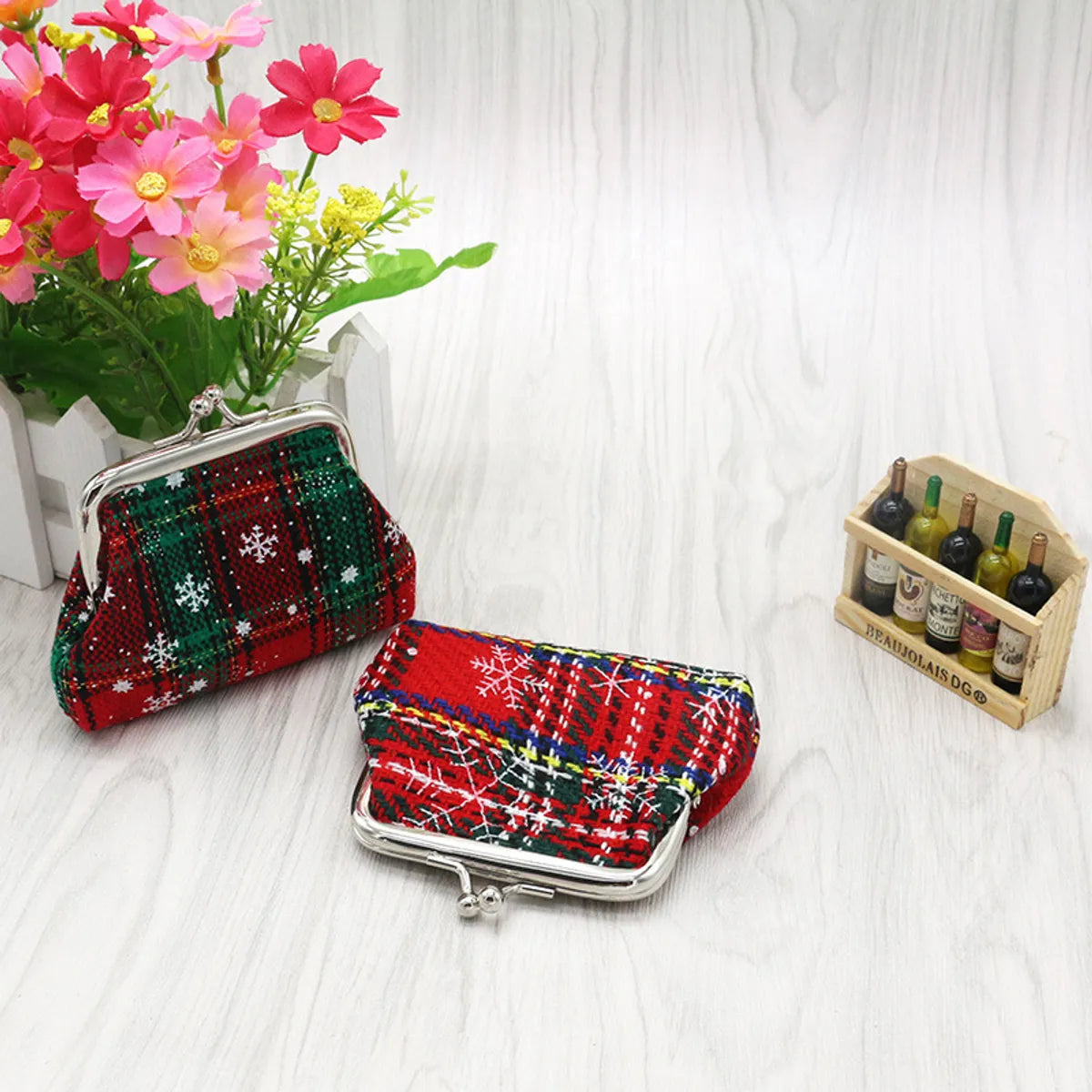 Women'S Flower Snowflake Cotton Lock Clasp Wallets