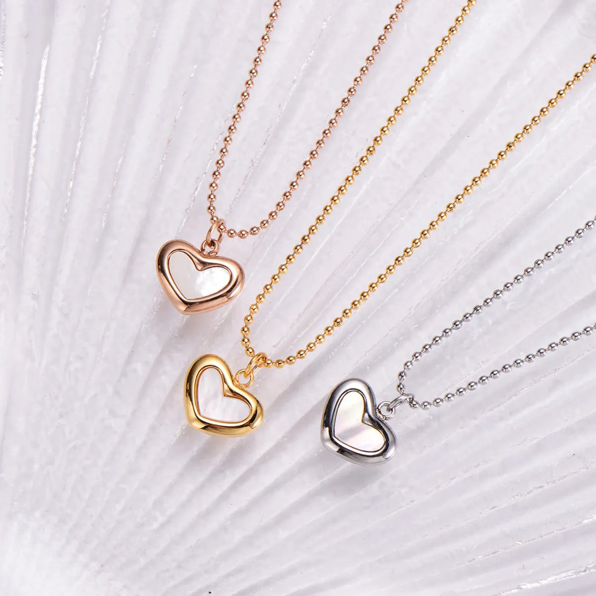 Women's Heart Stainless Steel Shell Pendant Necklace Plating Inlay Stainless Steel Necklaces