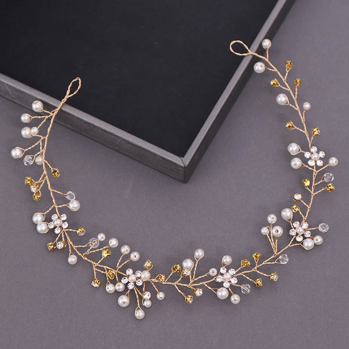 Women'S IG Style Shiny Leaves Flower Iron Pearl Inlay Rhinestones Hair Band