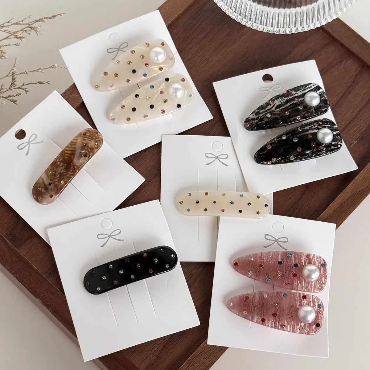 Women'S IG Style Solid Color Acetic Acid Sheets Inlay Artificial Pearls Rhinestones Hair Clip