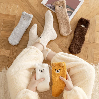 Women'S Japanese Style Cartoon Bear Polyester Blending Crew Socks A Pair