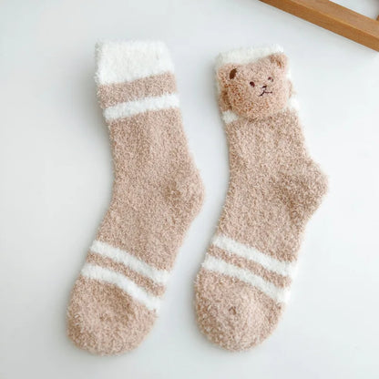 Women'S Japanese Style Cartoon Bear Polyester Blending Crew Socks A Pair