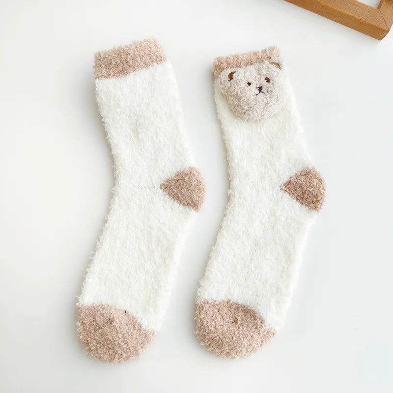 Women'S Japanese Style Cartoon Bear Polyester Blending Crew Socks A Pair