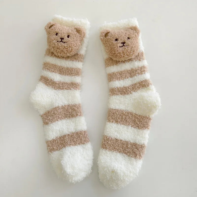 Women'S Japanese Style Cartoon Bear Polyester Blending Crew Socks A Pair