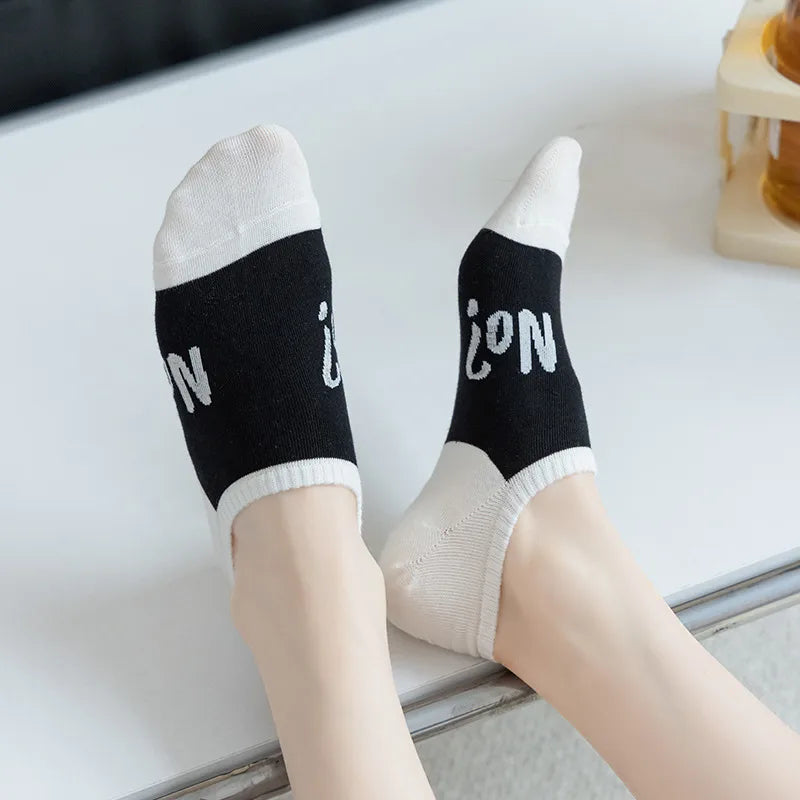 Women'S Japanese Style Color Block Cotton Printing Ankle Socks A Pair