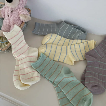 Women'S Japanese Style Stripe Cotton Crew Socks A Pair