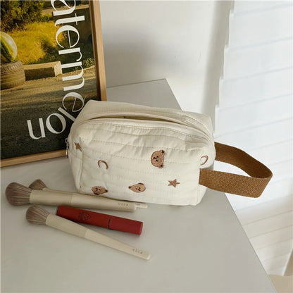 Women'S Medium All Seasons Cotton Bear Cute Square Zipper Cosmetic Bag