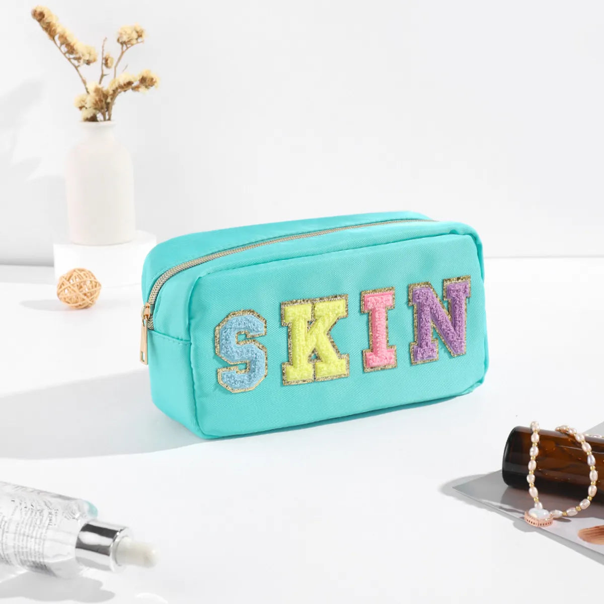 Women'S Medium All Seasons Nylon Letter Fashion Square Zipper Cosmetic Bag