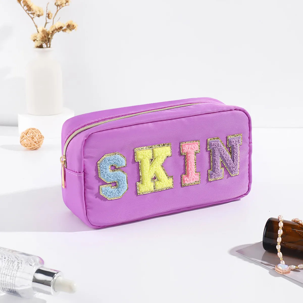 Women'S Medium All Seasons Nylon Letter Fashion Square Zipper Cosmetic Bag