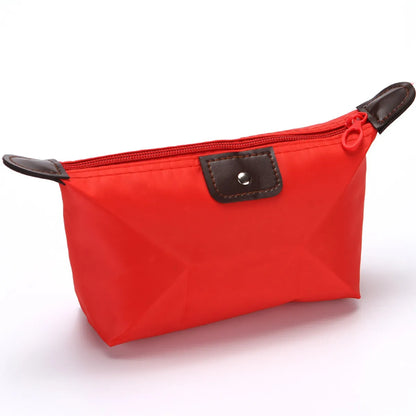 Women'S Medium All Seasons Nylon Solid Color Basic Dumpling Shape Zipper Cloud Shape Bag Cosmetic Bag