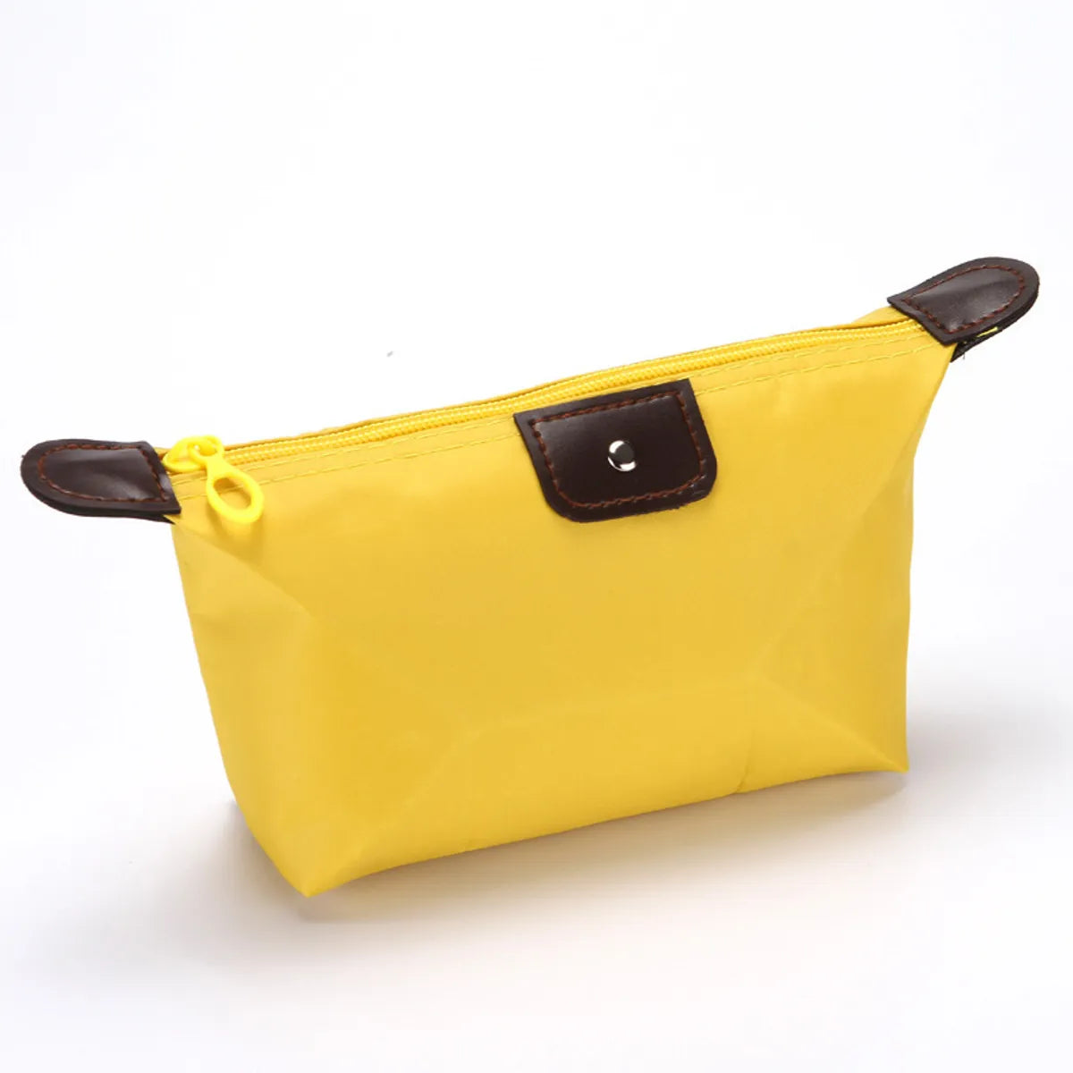 Women'S Medium All Seasons Nylon Solid Color Basic Dumpling Shape Zipper Cloud Shape Bag Cosmetic Bag