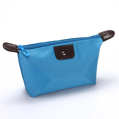 Women'S Medium All Seasons Nylon Solid Color Basic Dumpling Shape Zipper Cloud Shape Bag Cosmetic Bag