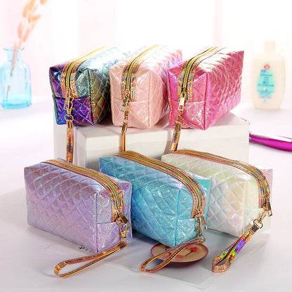 Women'S Medium All Seasons Pu Leather Lingge Fashion Pillow Shape Zipper Cosmetic Bag