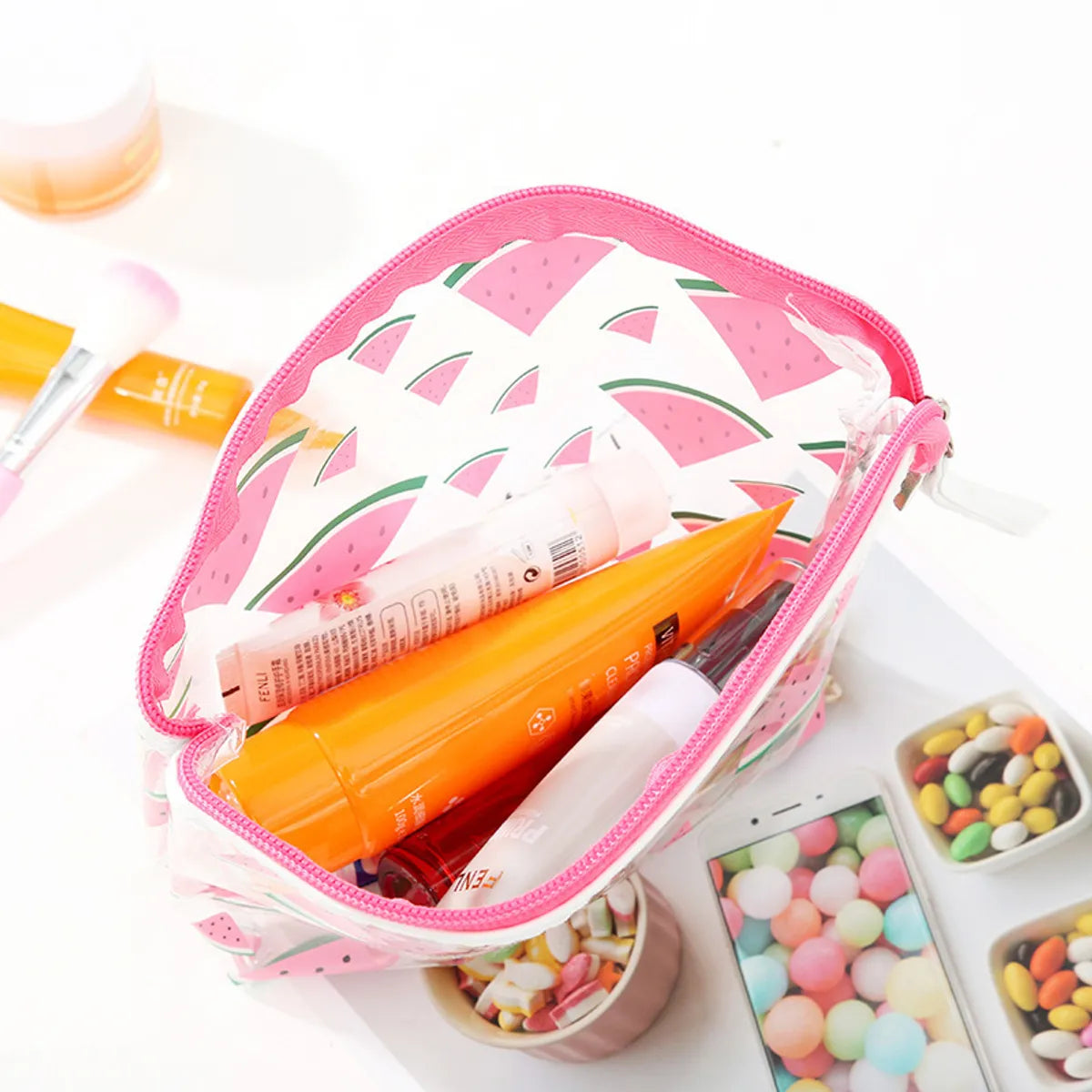 Women'S Medium All Seasons Pvc Fruit Classic Style Streetwear Zipper Cosmetic Bag