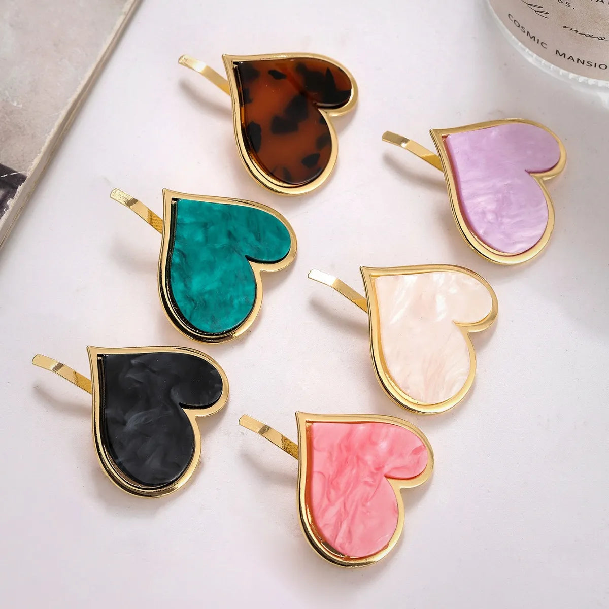 Women'S Retro Heart Shape Acetic Acid Sheets Plating Hair Clip