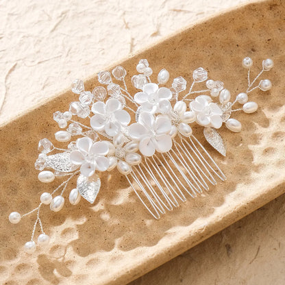 Women'S Retro Simple Style Flower Imitation Pearl Rhinestone Insert Comb