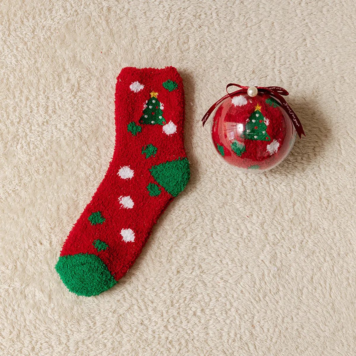 Women'S Simple Style Christmas Tree Santa Claus Snowman Cotton Jacquard Crew Socks