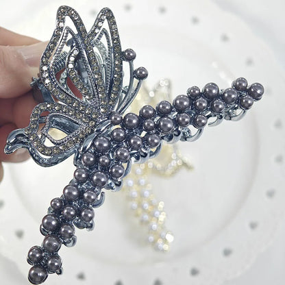 Women'S Simple Style Classic Style Butterfly Alloy Inlay Pearl Hair Claws