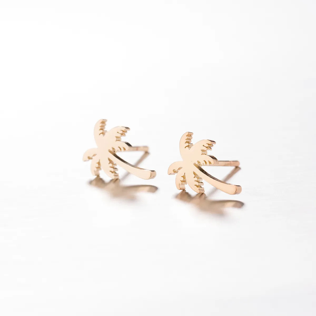 Simple Style Coconut Tree Plating 304 Stainless Steel No Inlaid 18K Gold Plated Ear Studs